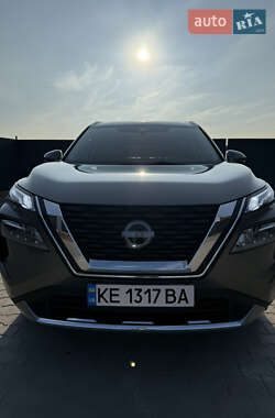 Внедорожник / Кроссовер Nissan Rogue 2023 в Днепре