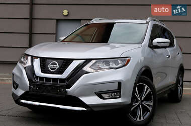 Позашляховик / Кросовер Nissan Rogue 2018 в Дрогобичі