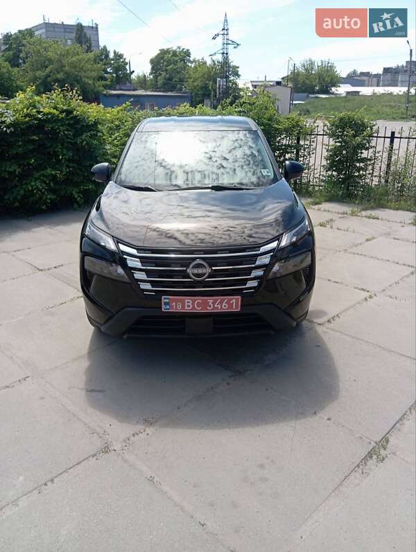 Внедорожник / Кроссовер Nissan Rogue 2024 в Киеве