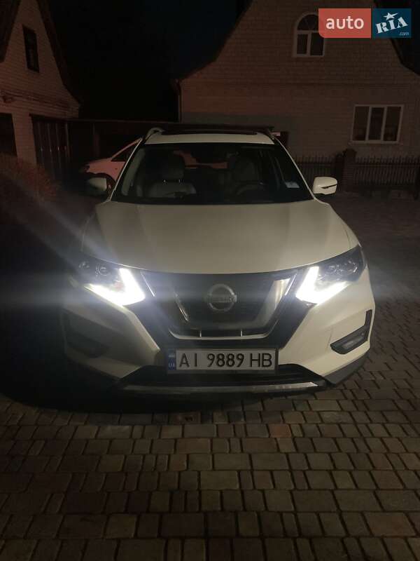 Позашляховик / Кросовер Nissan Rogue 2017 в Білій Церкві