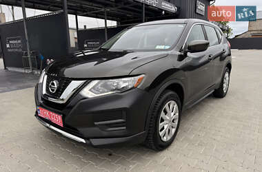Позашляховик / Кросовер Nissan Rogue 2016 в Луцьку