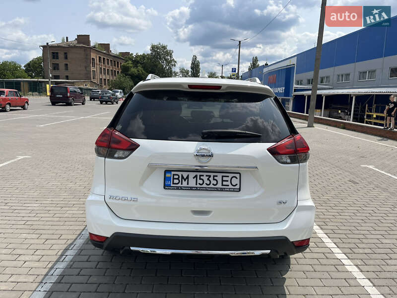 Позашляховик / Кросовер Nissan Rogue 2018 в Ромнах