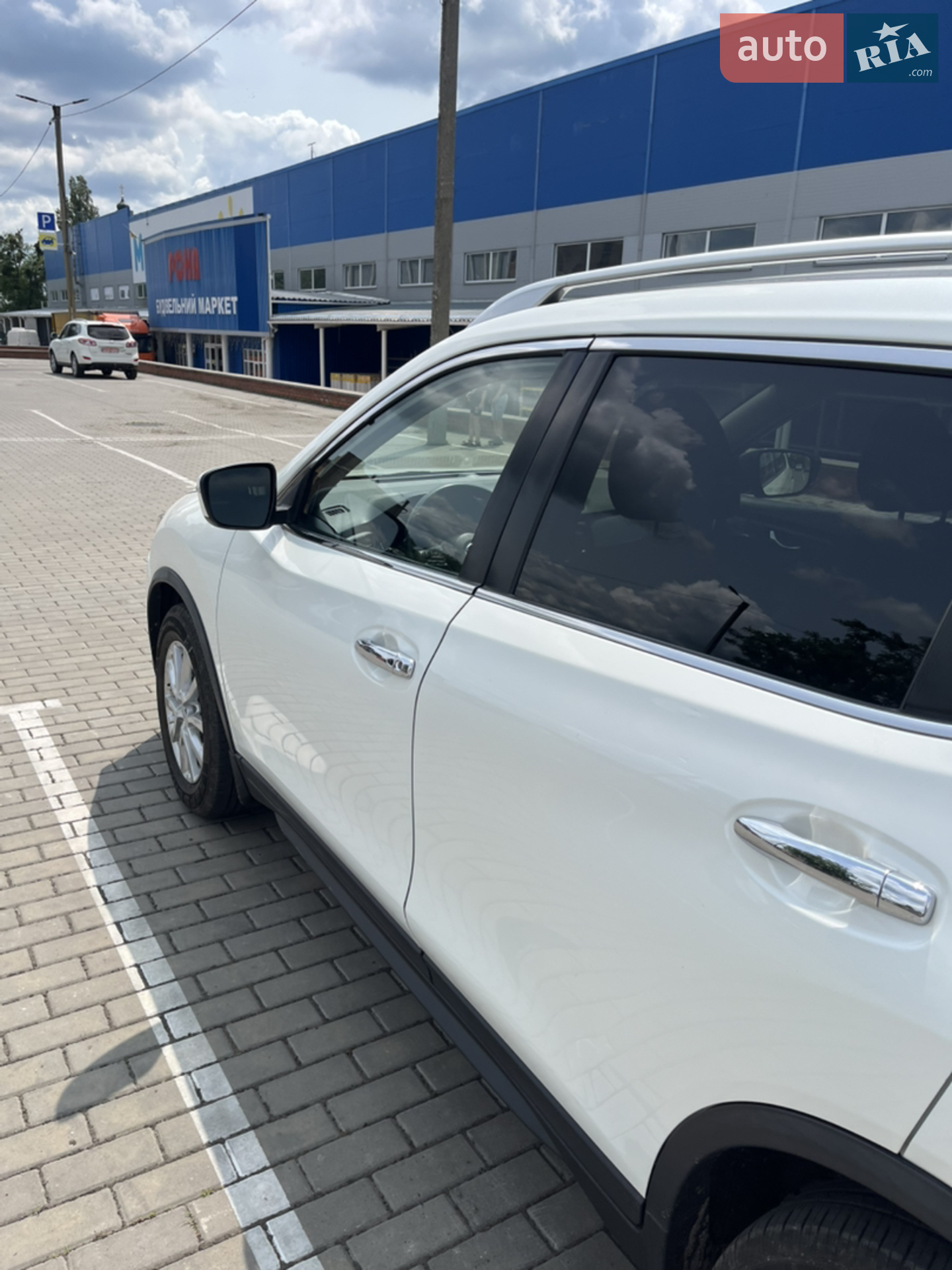 2018 Nissan Rogue - мініатюра 15