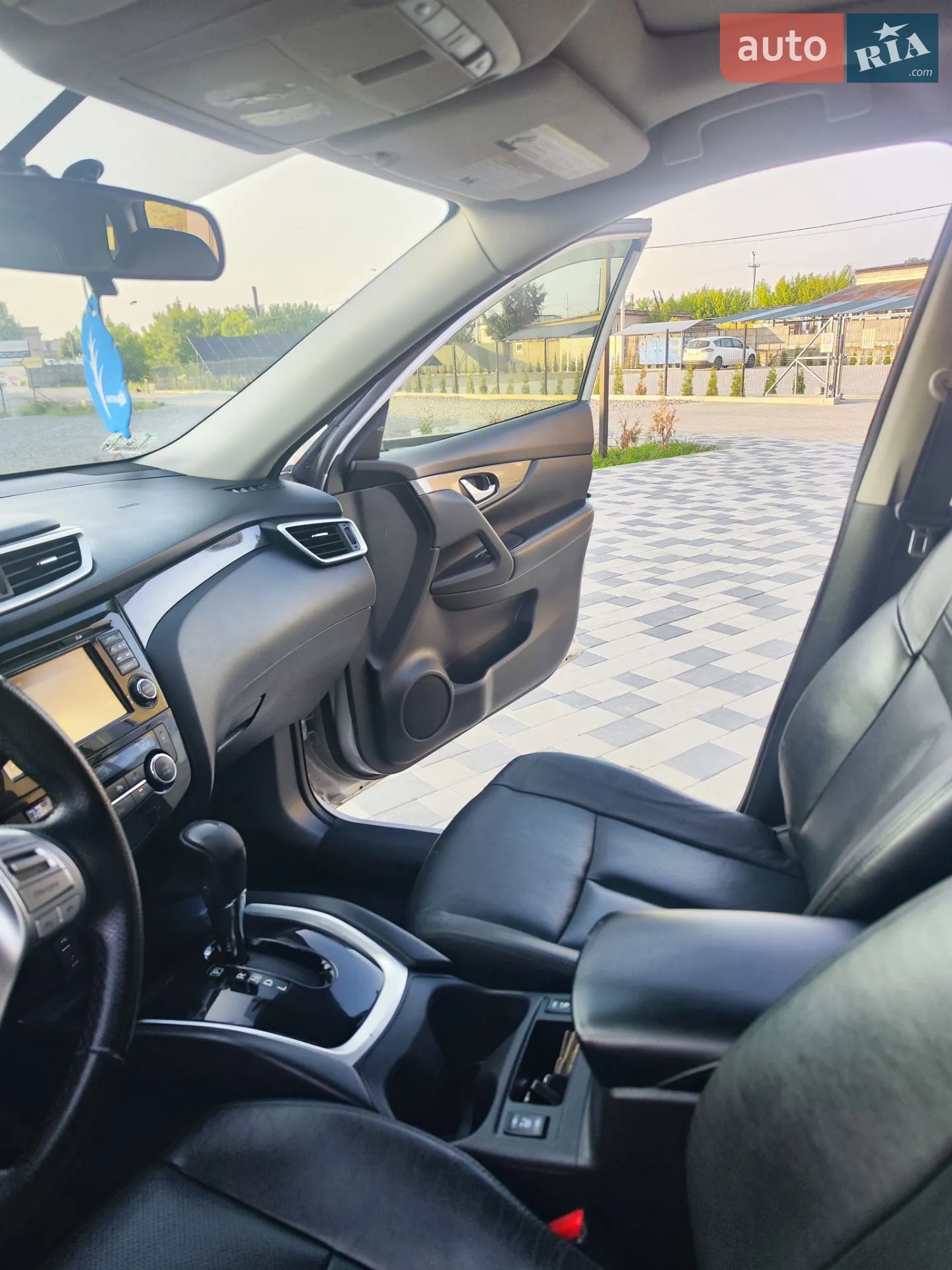 2014 Nissan Rogue - мініатюра 32