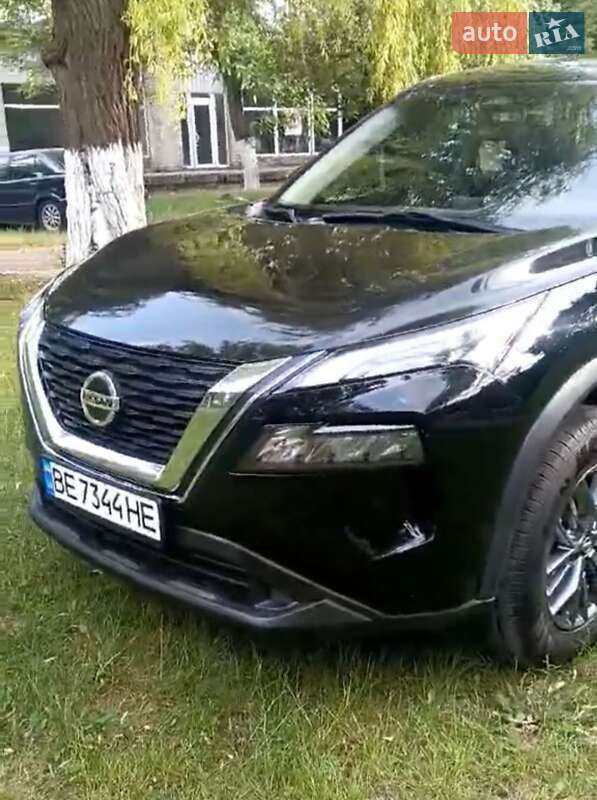 Позашляховик / Кросовер Nissan Rogue 2021 в Первомайську