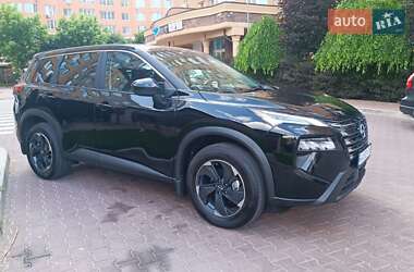 Внедорожник / Кроссовер Nissan Rogue 2024 в 