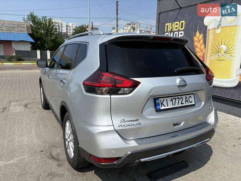 Позашляховик / Кросовер Nissan Rogue 2019 в Києві
