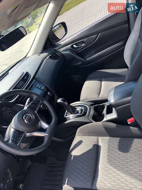 Внедорожник / Кроссовер Nissan Rogue 2017 в Львове фото 5 Внедорожник / Кроссовер Nissan Rogue 2017 в Львове