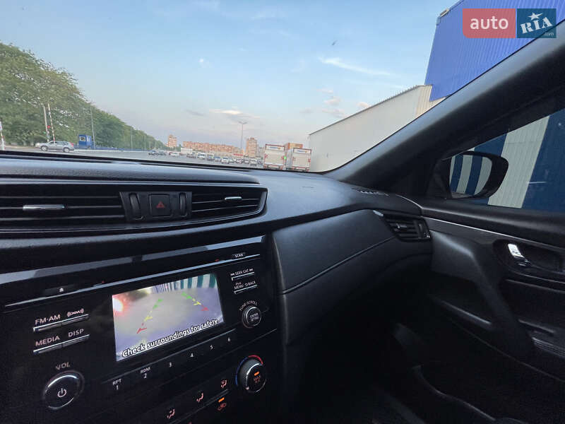Внедорожник / Кроссовер Nissan Rogue 2017 в Одессе