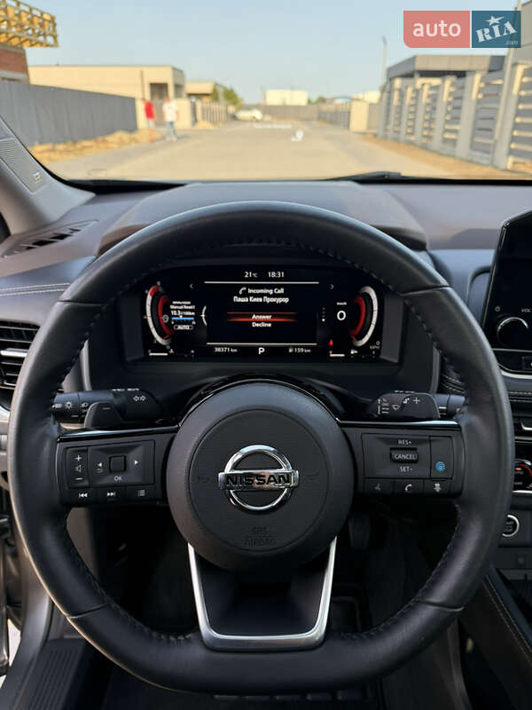 Внедорожник / Кроссовер Nissan Rogue 2023 в Днепре