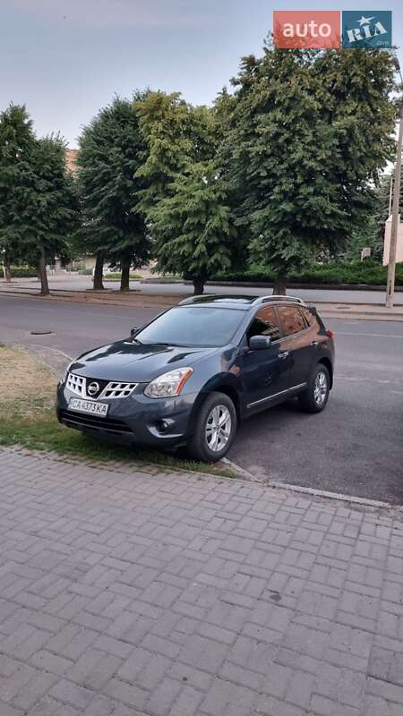 Внедорожник / Кроссовер Nissan Rogue 2013 в Черкассах
