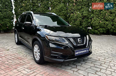 Позашляховик / Кросовер Nissan Rogue 2017 в Білій Церкві