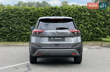 Внедорожник / Кроссовер Nissan Rogue 2020 в 