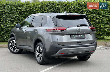 Внедорожник / Кроссовер Nissan Rogue 2020 в 