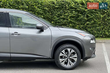 Внедорожник / Кроссовер Nissan Rogue 2020 в 
