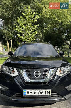 Внедорожник / Кроссовер Nissan Rogue 2019 в Киеве