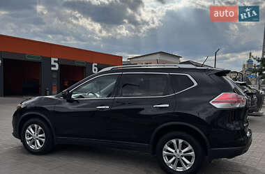 Внедорожник / Кроссовер Nissan Rogue 2016 в 