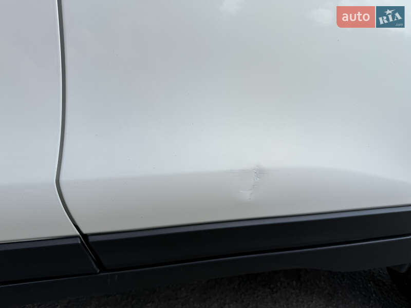 Позашляховик / Кросовер Nissan Rogue 2014 в Харкові