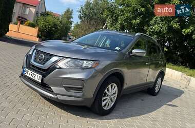 Позашляховик / Кросовер Nissan Rogue 2018 в 
