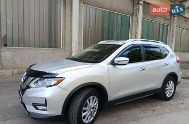 Позашляховик / Кросовер Nissan Rogue 2016 в Вінниці