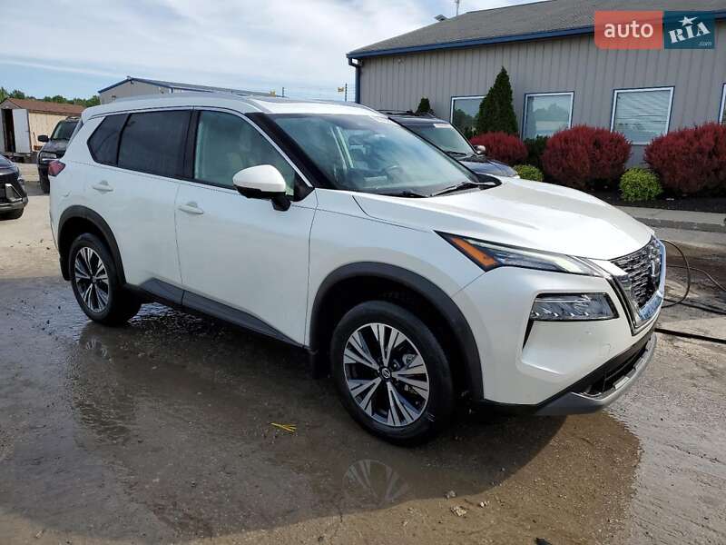 Внедорожник / Кроссовер Nissan Rogue 2021 в Хмельницком