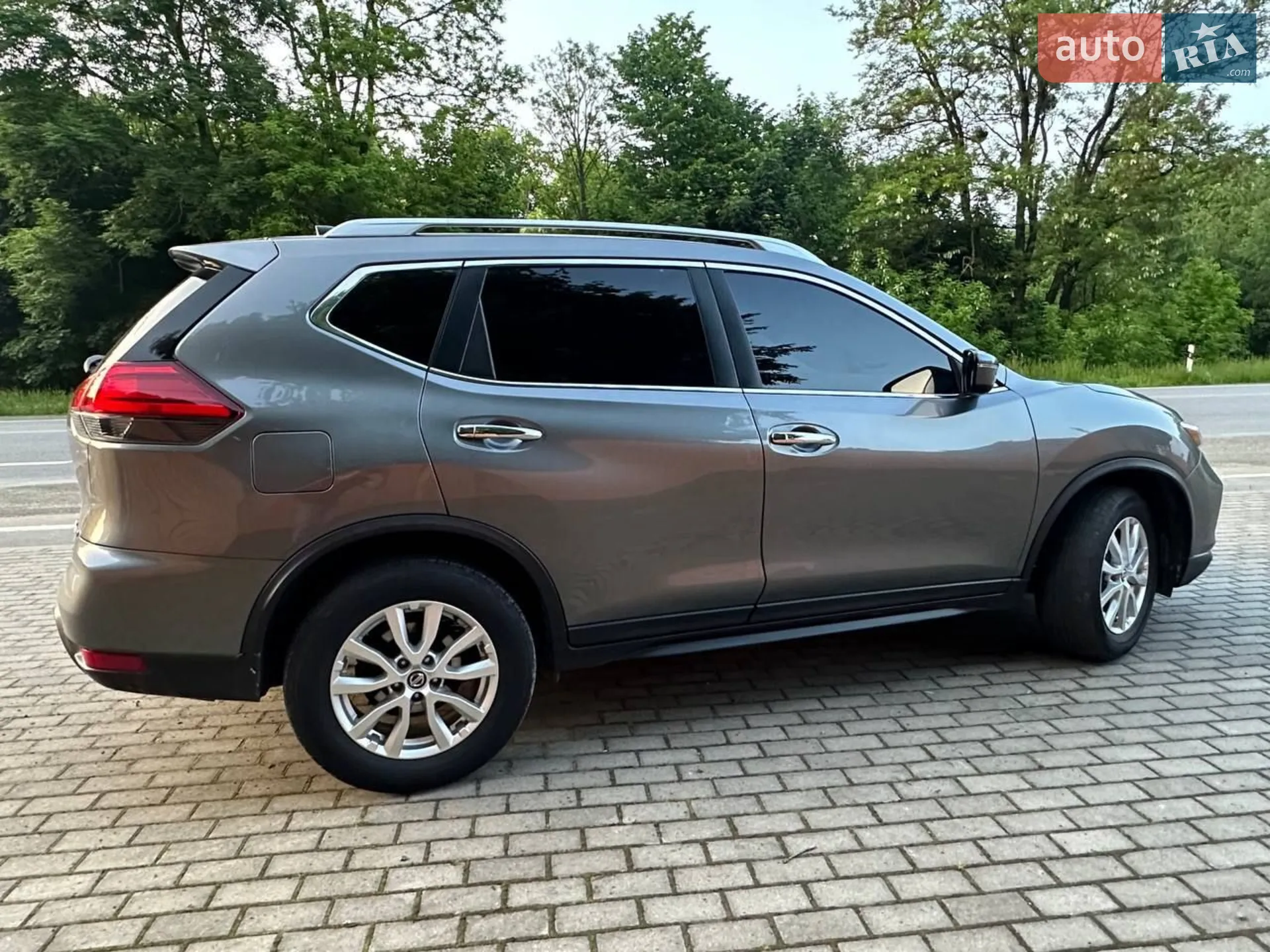 2016 Nissan Rogue - мініатюра 6