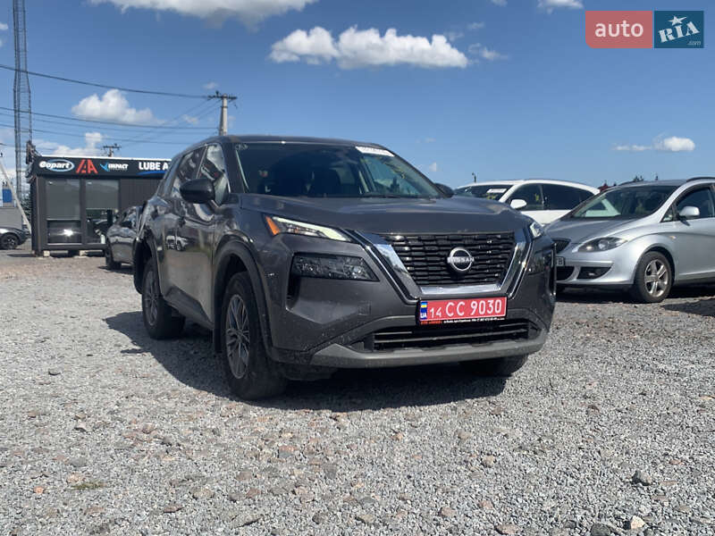 Nissan Rogue 2023