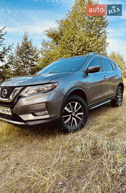Позашляховик / Кросовер Nissan Rogue 2017 в Шептицькому