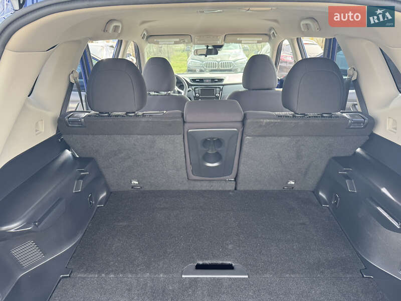 Позашляховик / Кросовер Nissan Rogue 2020 в Дрогобичі