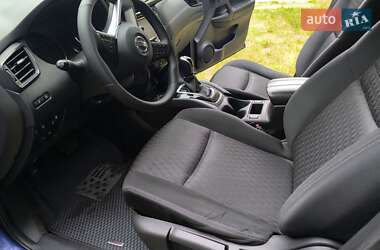 Внедорожник / Кроссовер Nissan Rogue 2020 в 