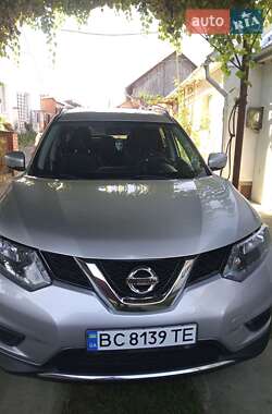 Внедорожник / Кроссовер Nissan Rogue 2015 в Львове