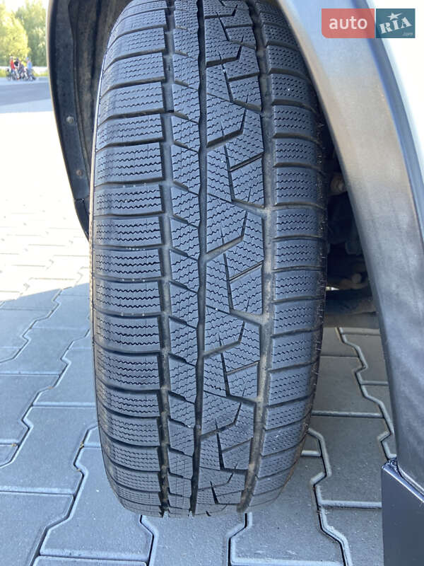 Позашляховик / Кросовер Nissan Rogue 2017 в Хмельницькому