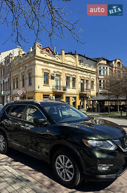 Позашляховик / Кросовер Nissan Rogue 2018 в Івано-Франківську