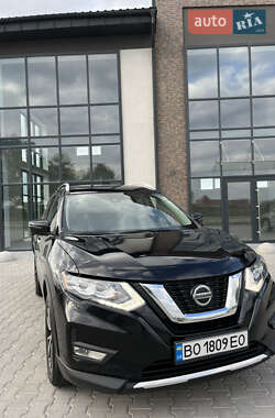 Внедорожник / Кроссовер Nissan Rogue 2019 в Тернополе