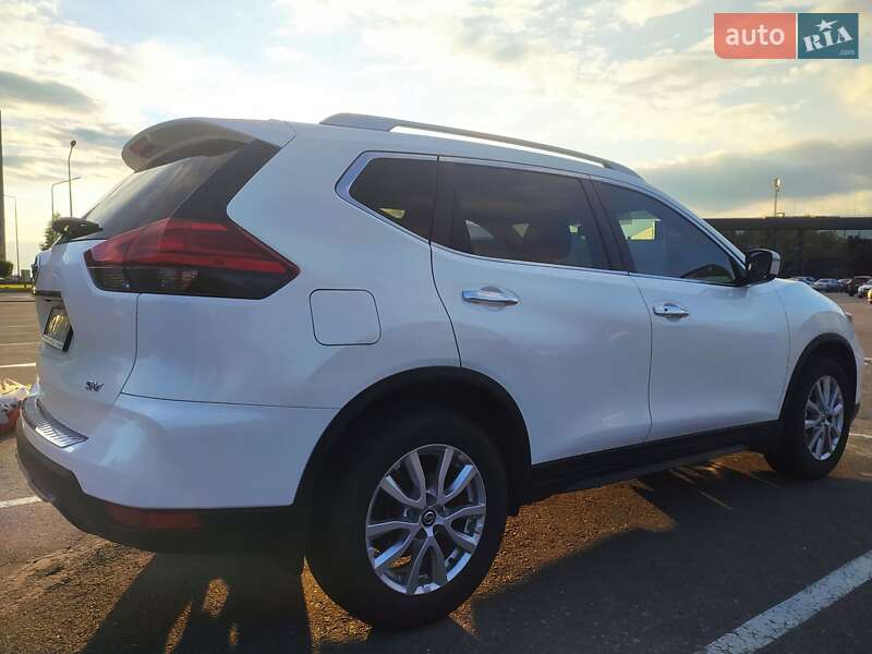 Позашляховик / Кросовер Nissan Rogue 2017 в Києві фото 3 Позашляховик / Кросовер Nissan Rogue 2017 в Києві