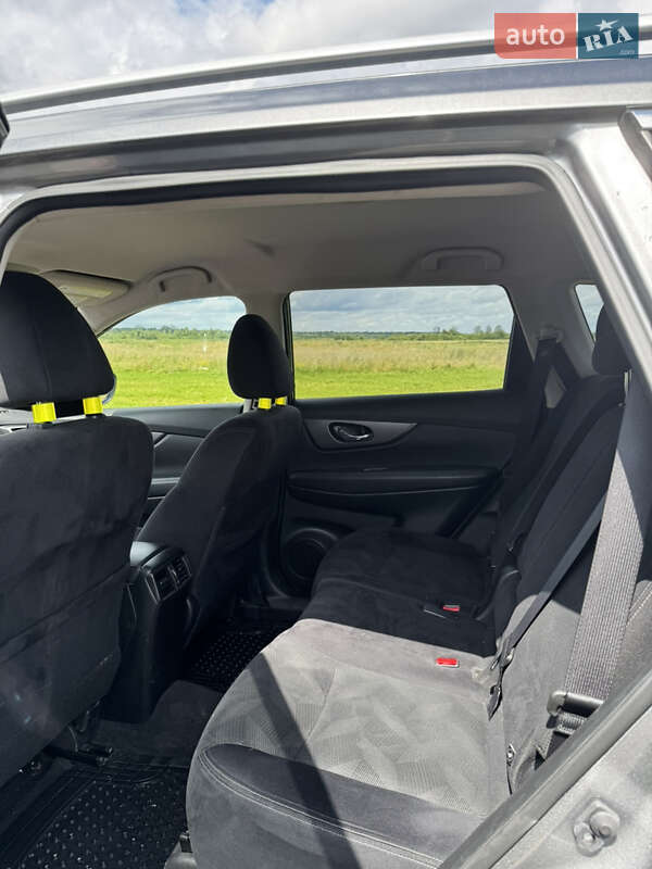 Внедорожник / Кроссовер Nissan Rogue 2016 в Дубровице фото 18 Внедорожник / Кроссовер Nissan Rogue 2016 в Дубровице