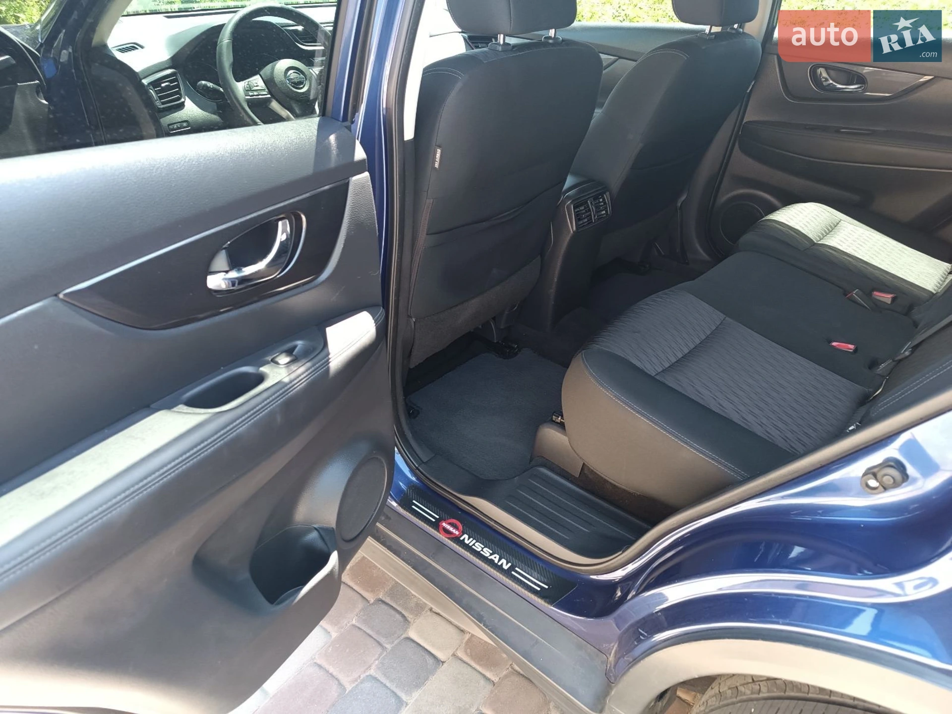 2017 Nissan Rogue - мініатюра 9