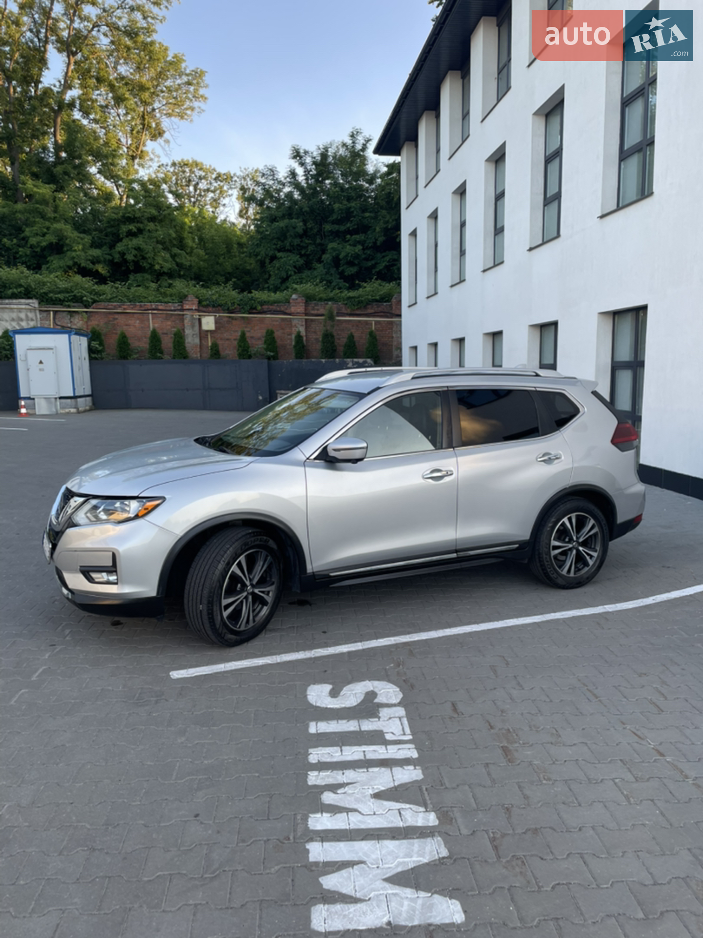 2018 Nissan Rogue - мініатюра 4