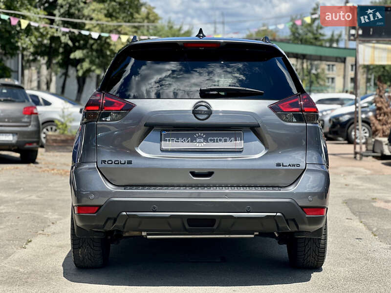 Позашляховик / Кросовер Nissan Rogue 2018 в Києві