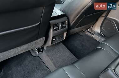 Позашляховик / Кросовер Nissan Rogue 2020 в 