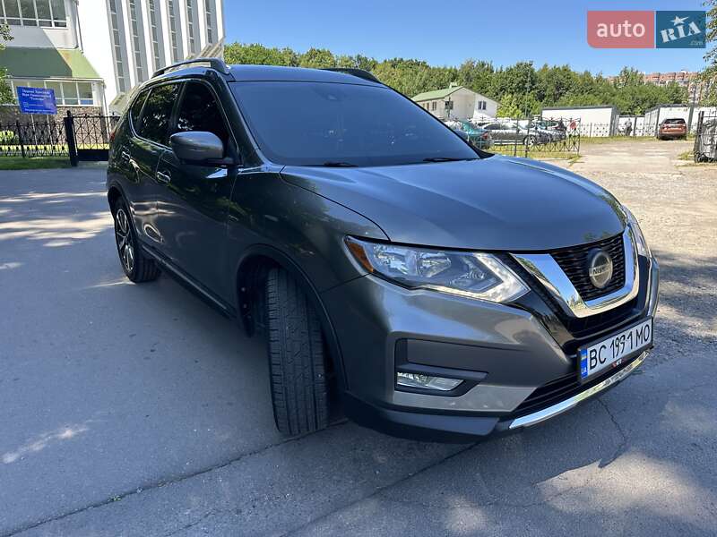 Nissan Rogue 2019