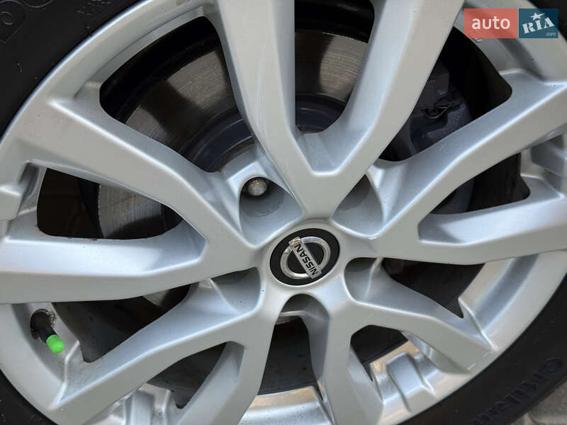 Внедорожник / Кроссовер Nissan Rogue 2019 в Одессе