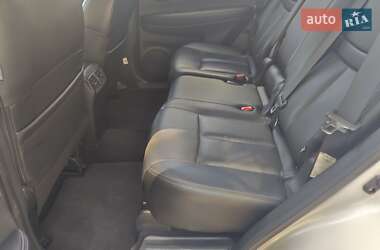 Внедорожник / Кроссовер Nissan Rogue 2018 в 