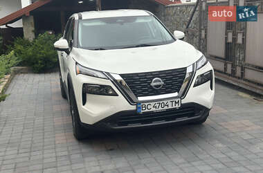 Внедорожник / Кроссовер Nissan Rogue 2022 в 