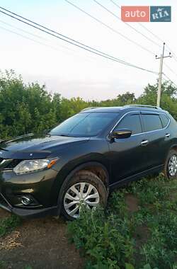Внедорожник / Кроссовер Nissan Rogue 2014 в 