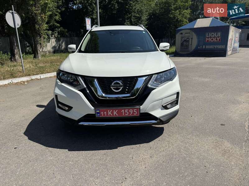 Позашляховик / Кросовер Nissan Rogue 2019 в 