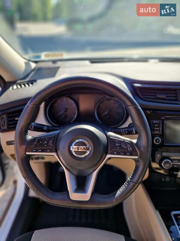 Позашляховик / Кросовер Nissan Rogue 2018 в Кременчуці