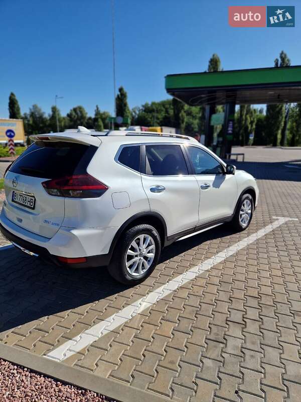 Позашляховик / Кросовер Nissan Rogue 2018 в Кременчуці