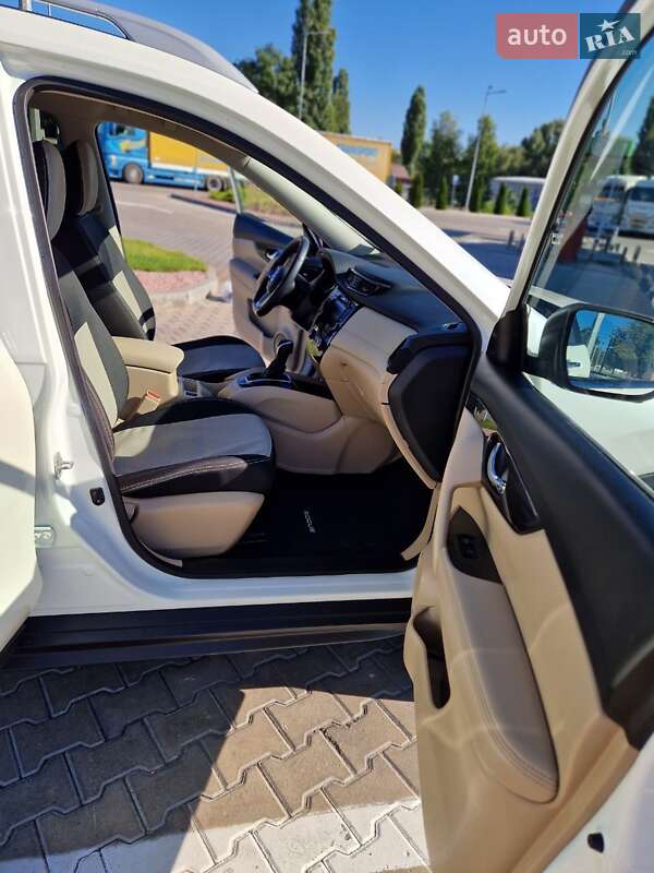 Позашляховик / Кросовер Nissan Rogue 2018 в Кременчуці