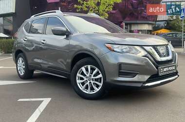 Внедорожник / Кроссовер Nissan Rogue 2019 в Киеве